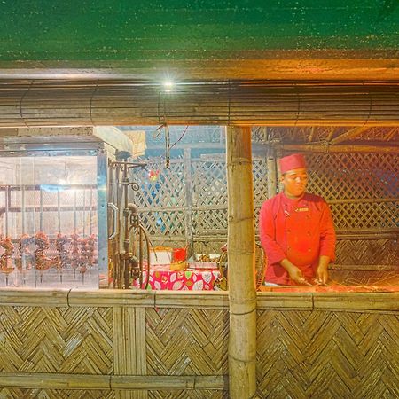 Hotel Sea Crown Cox's Bazar Extérieur photo