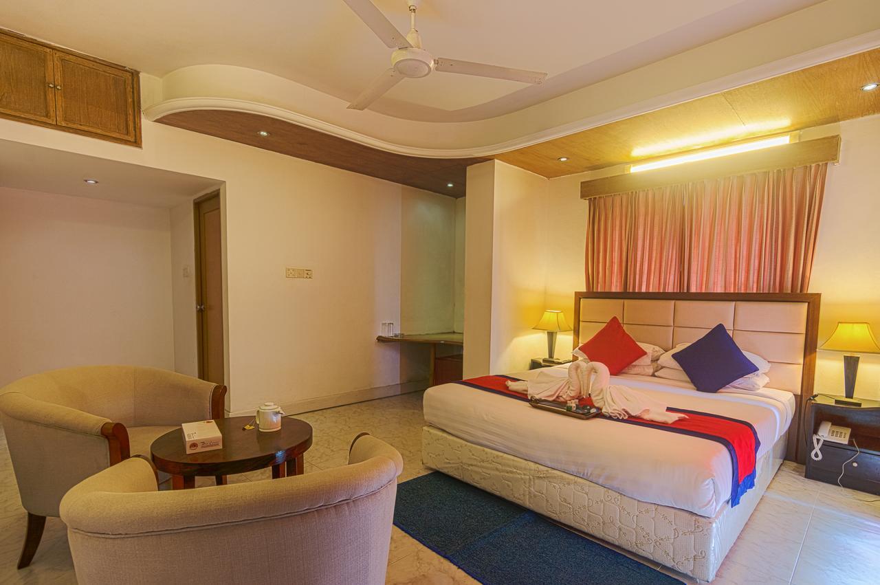 Hotel Sea Crown Cox's Bazar Extérieur photo