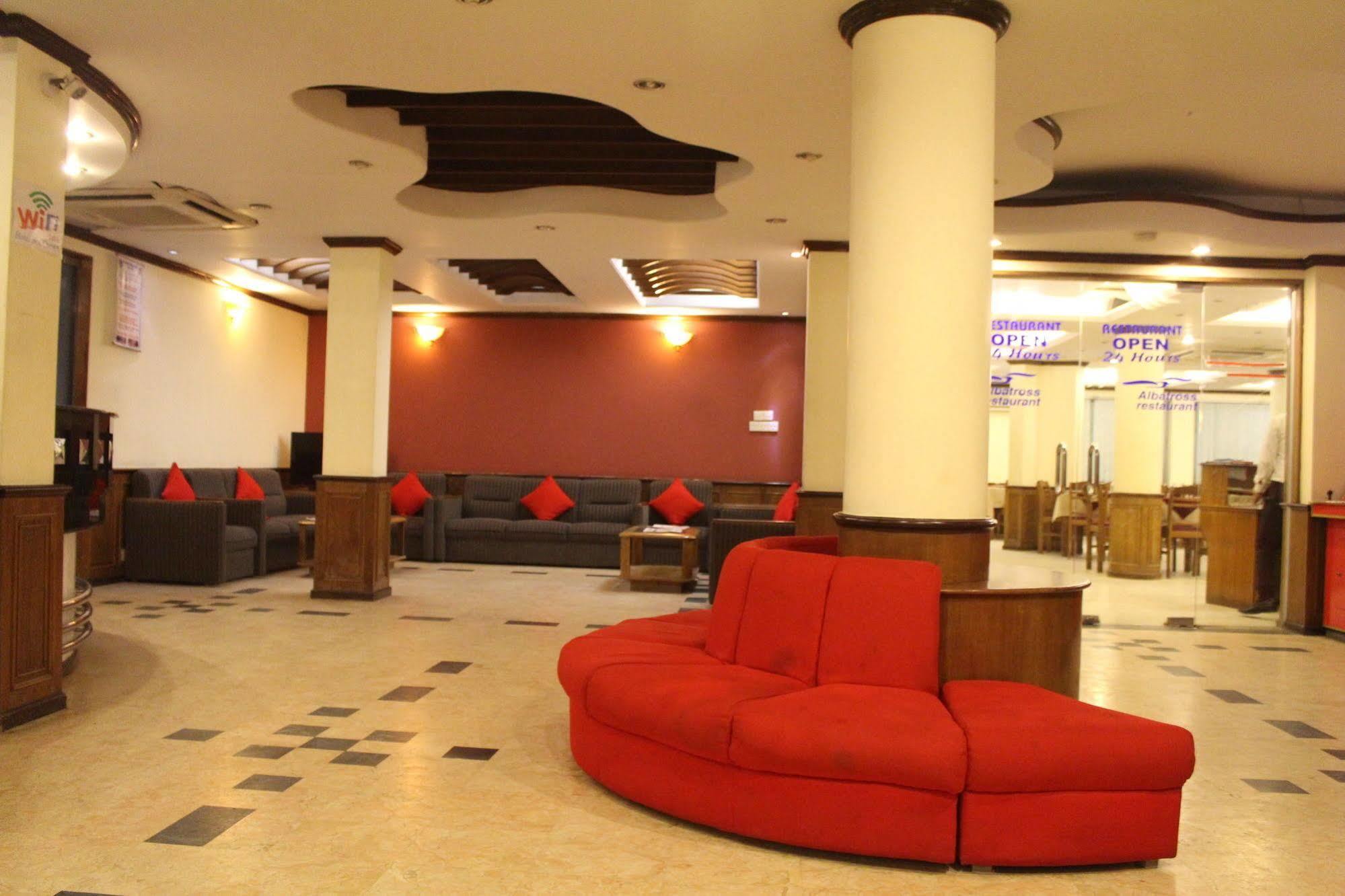 Hotel Sea Crown Cox's Bazar Extérieur photo